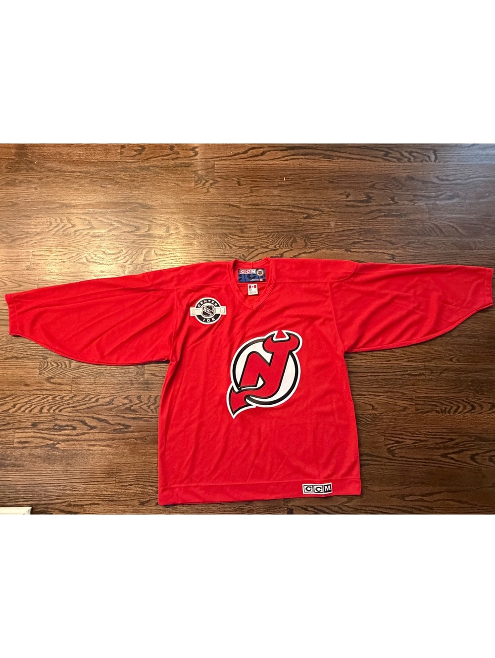 Vintage CCM New Jersey Devils NHL Hockey Jersey Adult Large Made in Canada